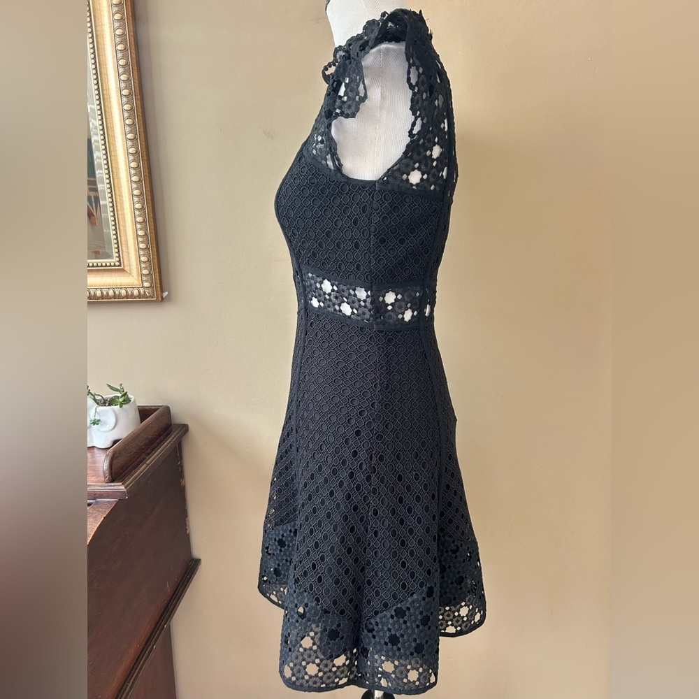 Sandro Jannie Lace A-Line Mini Dress Black Cap Flutter Sleeve Mini Size 38 - Picture 8 of 16
